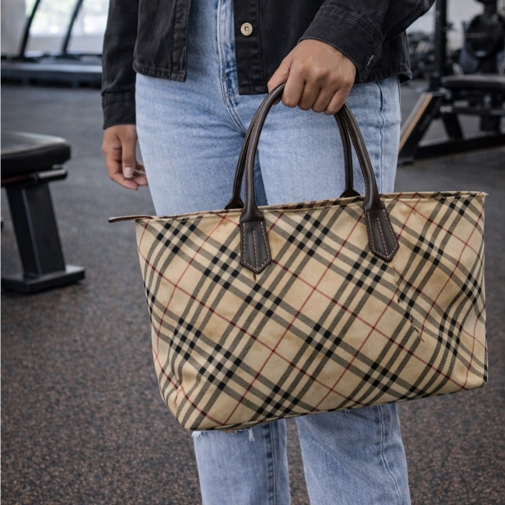 Unhinged cart restock! - Picture 3 of 9